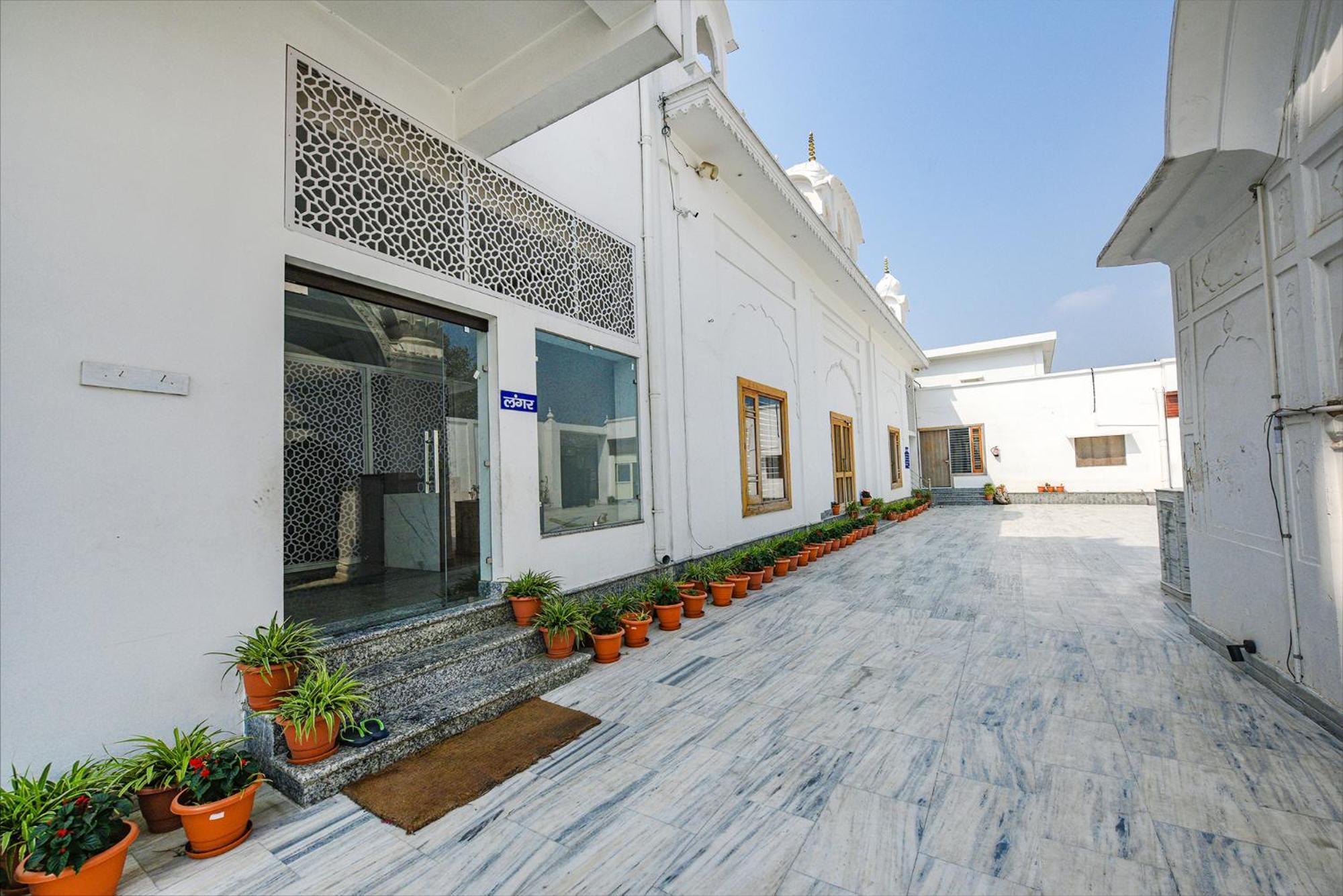 Fabhotel Jaswinder Bhawan Харидвар Экстерьер фото